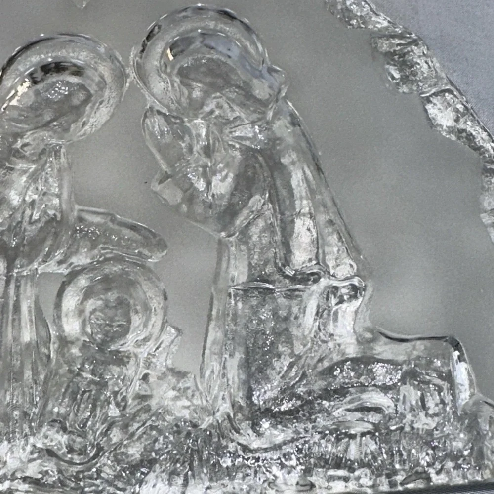 Vintage ZABKOWICE Glass NATIVITY Scene Christmas Holy Family  Poland 8.5